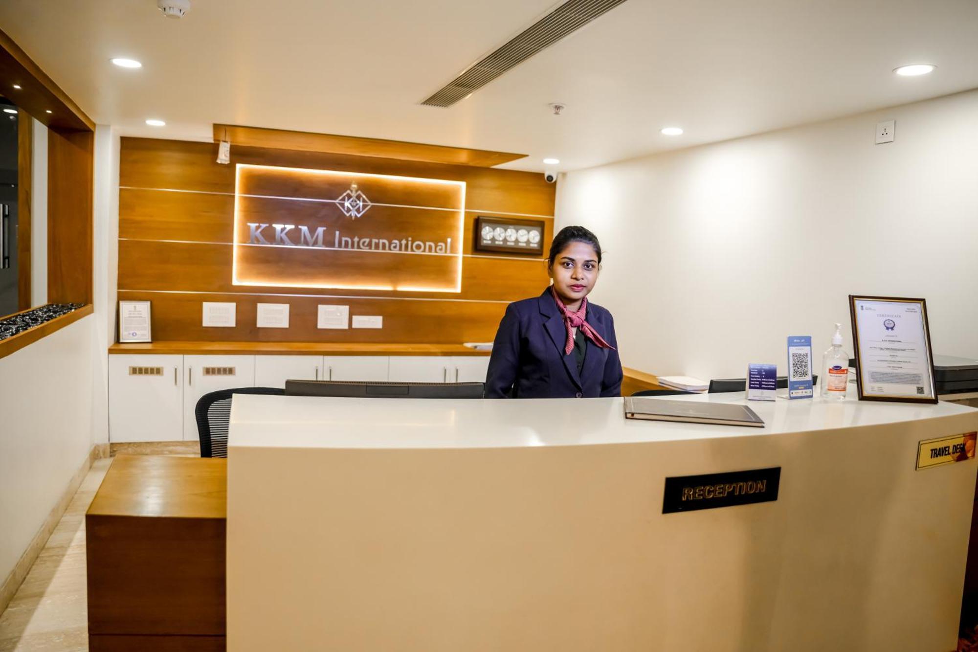 Kkm International Otel Thiruvananthapuram Dış mekan fotoğraf